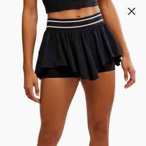 Free People FP Movement Sultry Skort Size L Black NWT